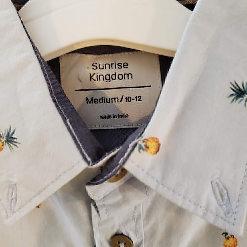 Like NEW Sunrise Kingdom Boys Short Sleeve Button-Down Shirt - Picture 2 of 10
